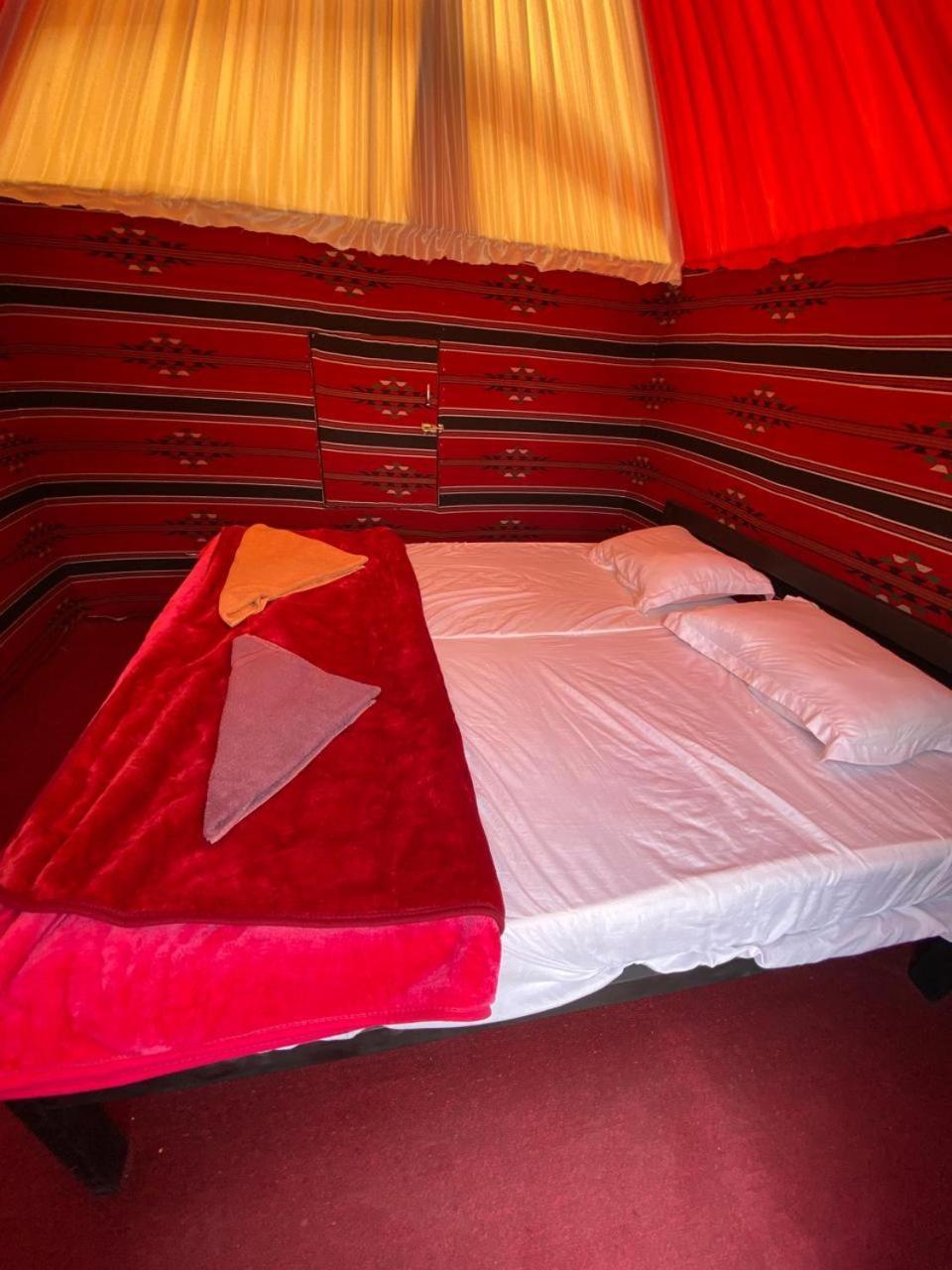 Wadi Rum Bedouin City Camp & Tours Exterior photo